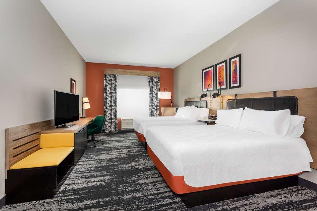 Hilton Garden Inn Hays, Ks Rom bilde